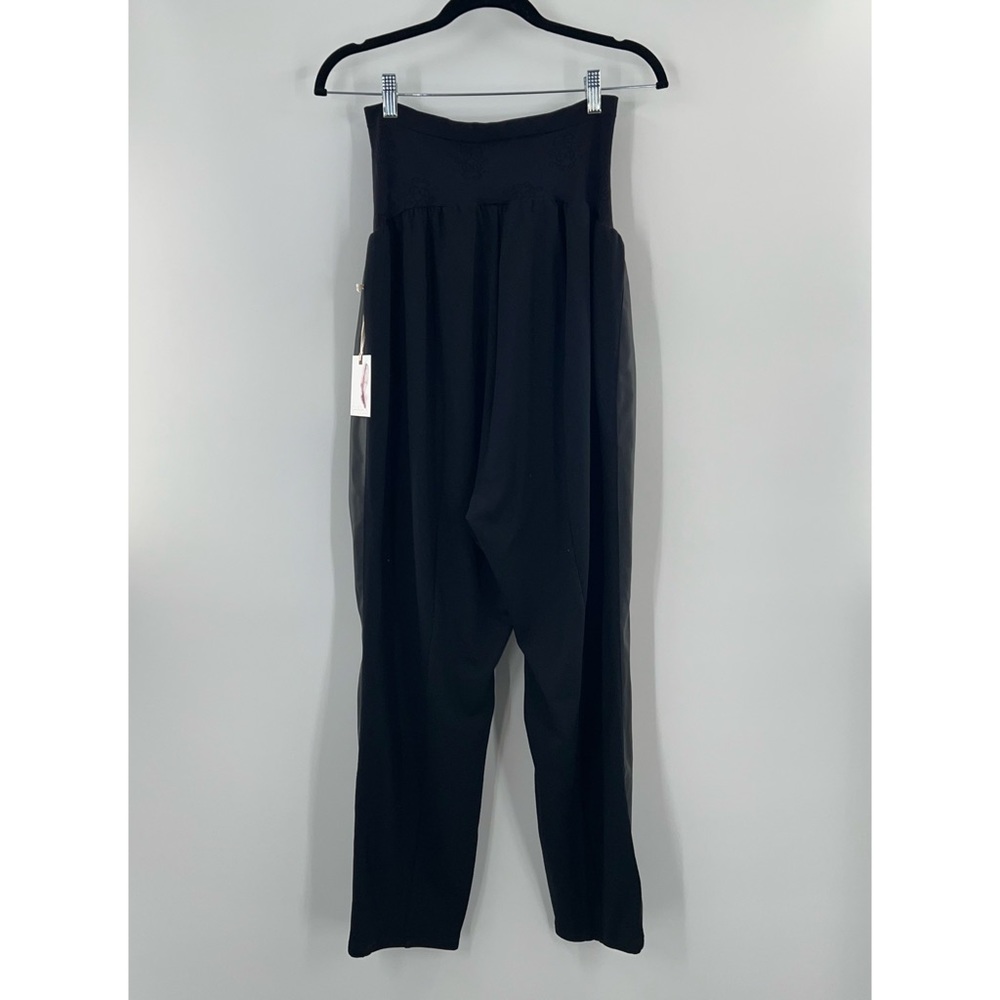 Jessica Simpson NWT Maternity Plus Size Faux Leather Pants size 3X - Picture 4 of 8